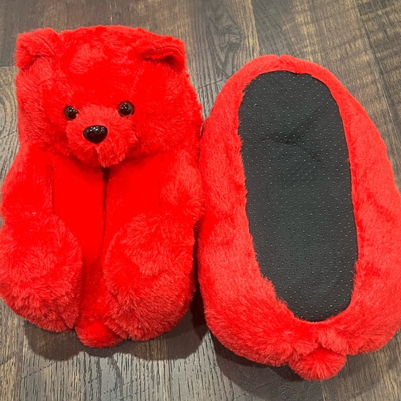 TEDDY BEAR FLUFFY SLIPPERS - Picture 4 of 9